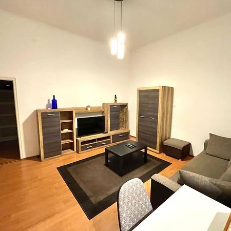 Csengery Apartment Budapest Esterno foto