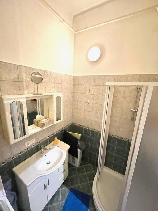 Csengery Apartment Budapest Esterno foto