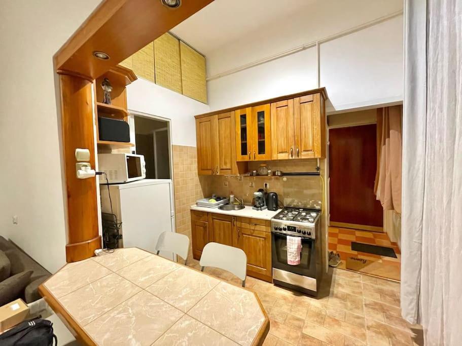 Csengery Apartment Budapest Esterno foto